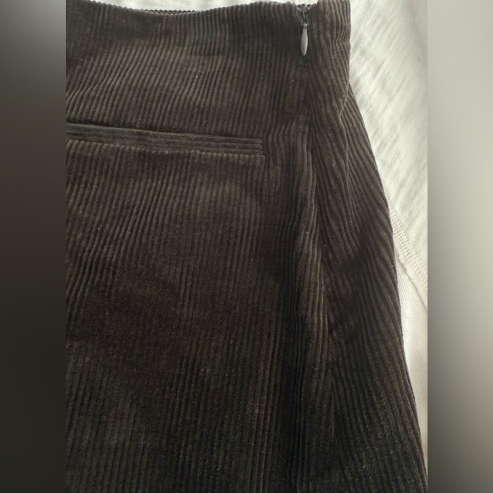 Zara NWT Dark Green Corduroy Mini Skirt Size L Lined Side Zip Fal - Picture 8 of 10